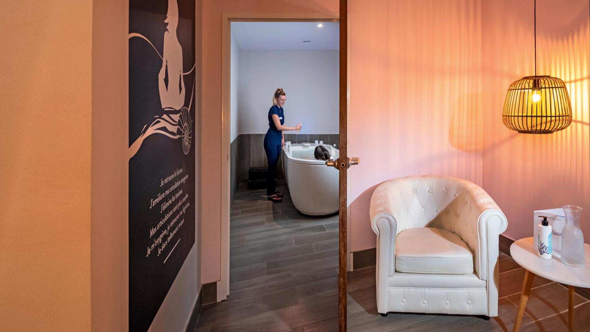 Hotel Kastel - Relais Thalasso & Spa Bénodet Dış mekan fotoğraf